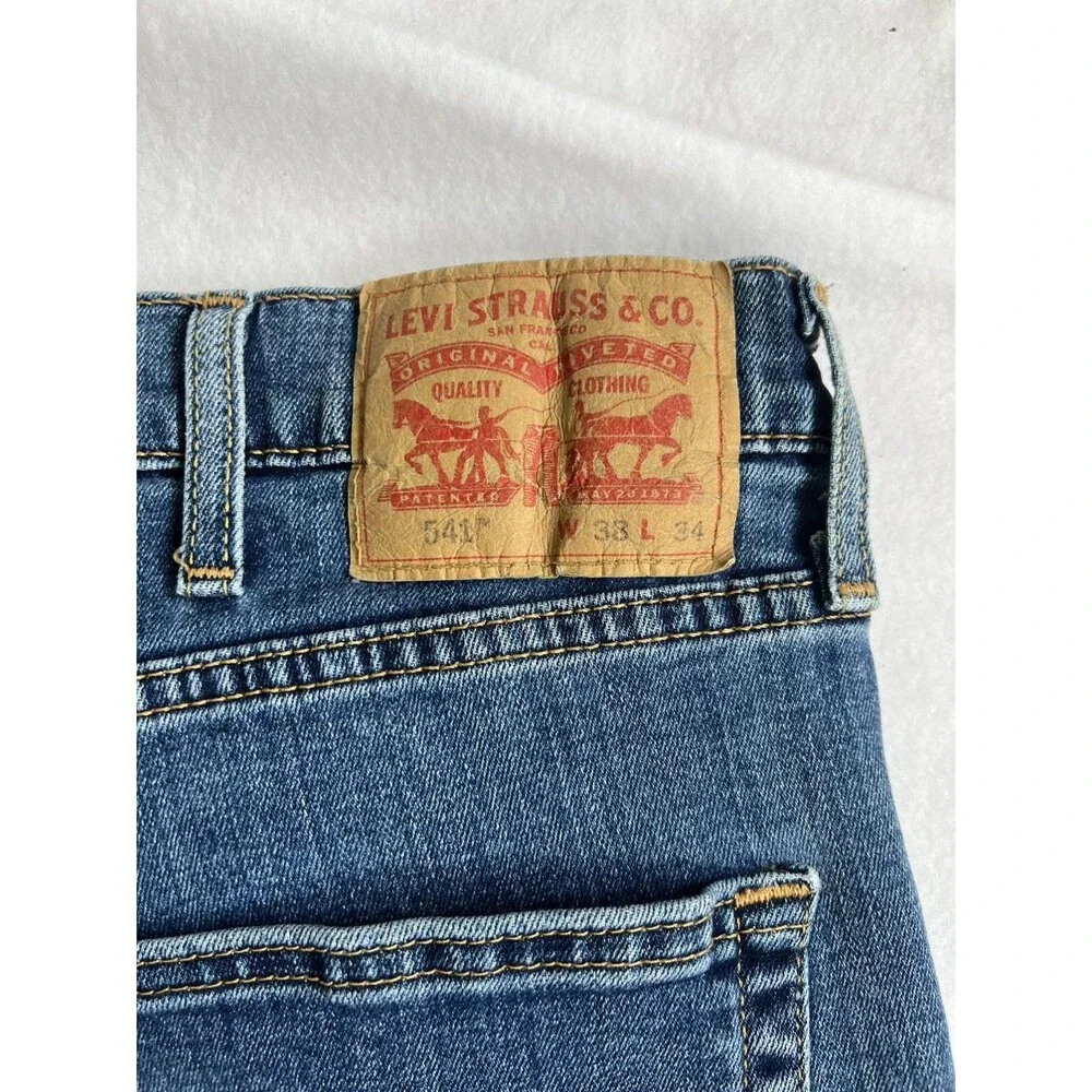 Levi's 541 Athletic Taper Jeans Men's 38x34 Dark Wash Stretch Denim Flex